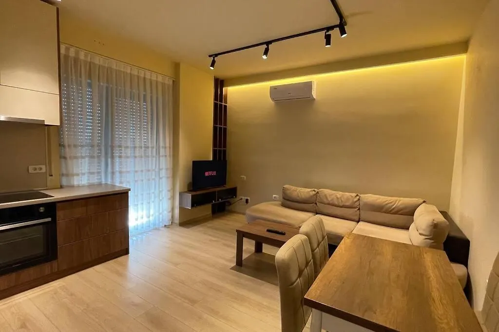 31°Bs*Citycenterview Tirana